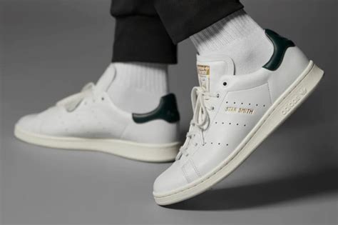 Stan Smith Original Desain & Model Terbaru 2024 